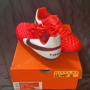 Nike soccer cleats JR LEGEND 8 club fg/mg